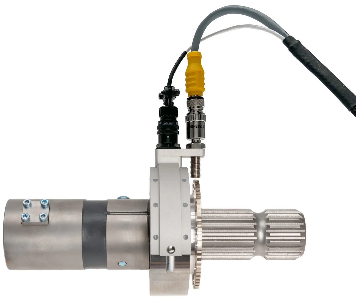 PTO2 transducer with its torque and speed cables connected