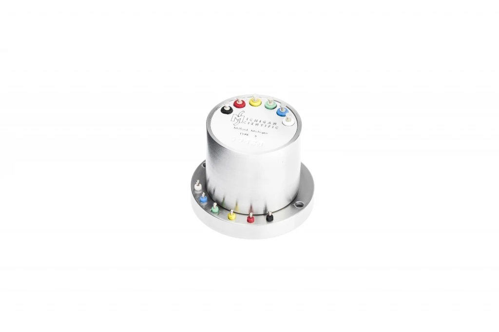 S6 end-of-shaft slip ring