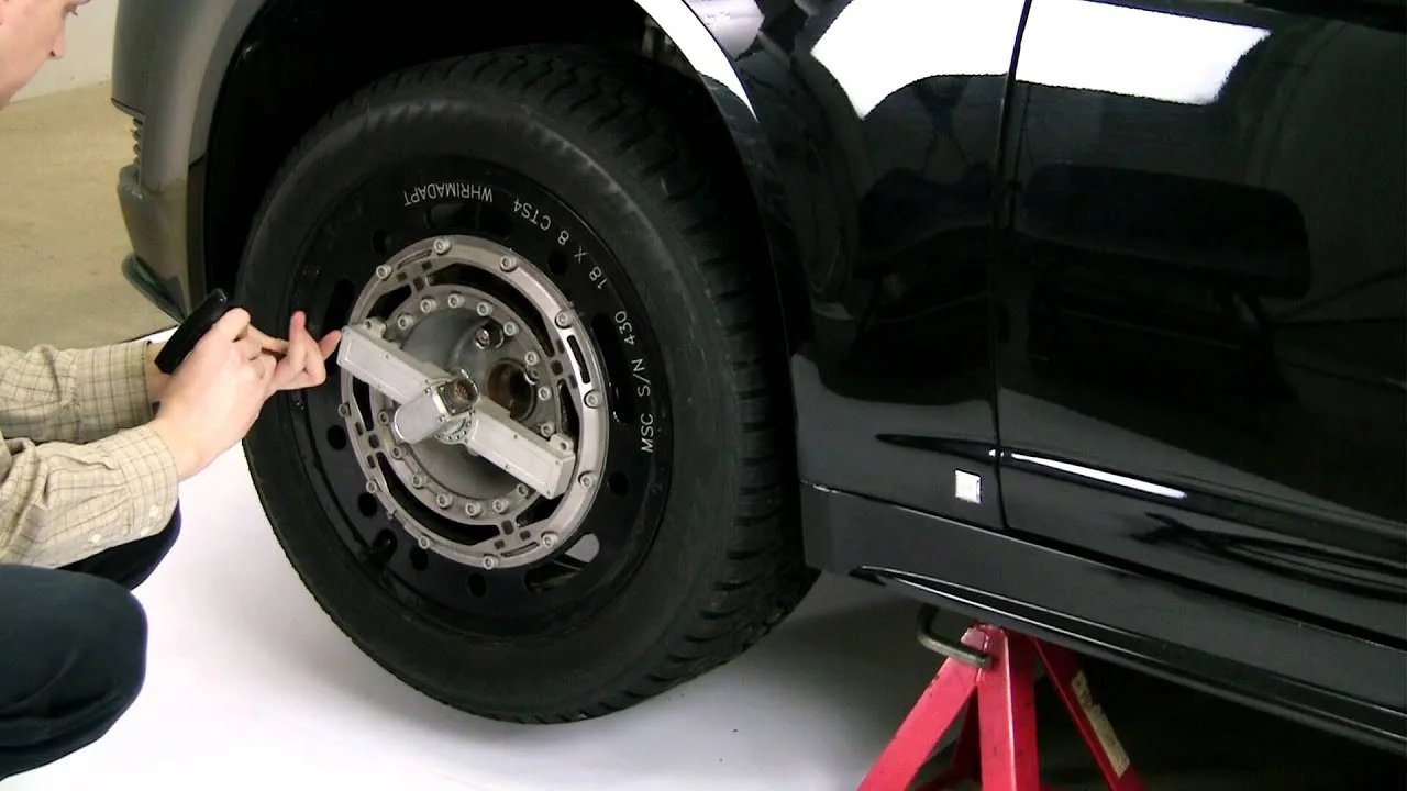 Wheel force transducer on the front wheel of an SUV